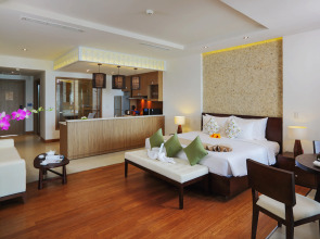 The Cliff Resort & Residences