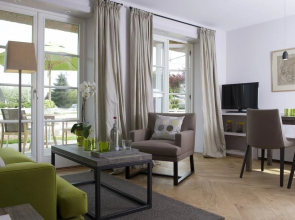 Benen Diken Hof