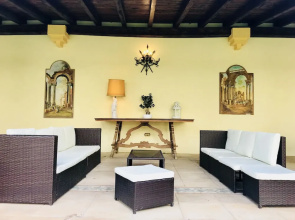 Villa Donna Adriana