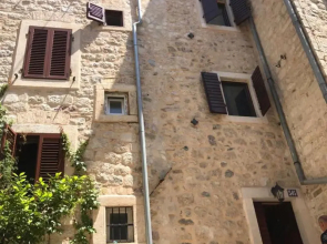 Puerta Apartments
