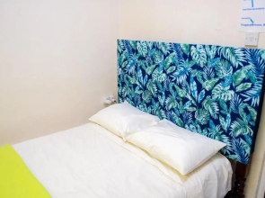 Tropical Breeze Guest House