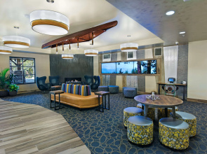 Oxford Suites Bellingham