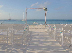 Beachscape Kin ha Villas & Suites