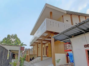 OYO Life 92812 Galih Kostel 2 Syariah
