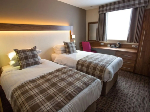 Mondo Hotel