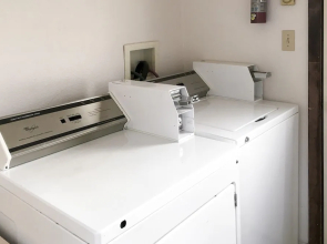 13tr18vy 2 Bedroom Condo