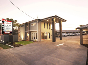 Northpoint Motel