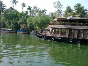 Kananavasan Holidays