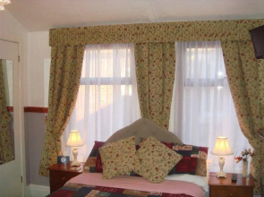 Canda Hotel