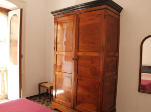 Michele'S House