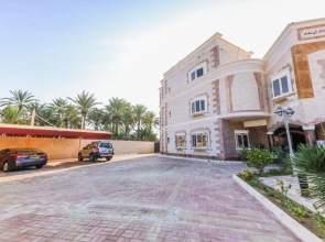 OYO 127 Bait Al Marmar Hotel