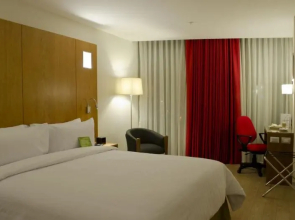 Ramada Encore By Wyndham Lima San Isidro