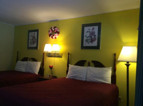 Perry's Motel and Cottages