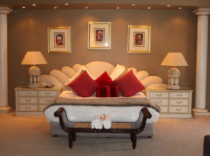 Summer Place Boutique Hotel