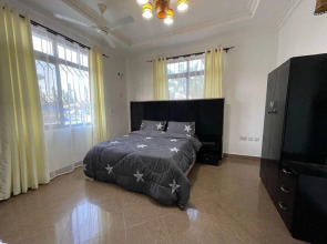 Immaculate 3-bed Apartment in Dar es Salaam