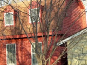 Jeni J's Gifts and Guest Houses