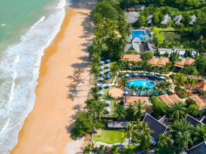 Khaolak Bay Front Resort