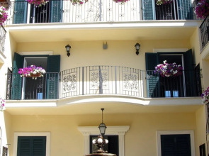 Aurelia Vatican Apartments