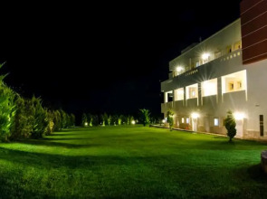 Real Palace Hotel & Studios