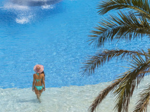 Aparthotel Costa Encantada