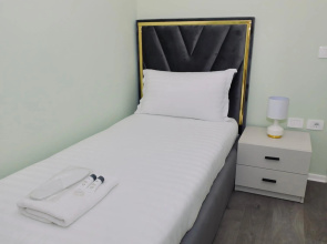 Miku Apartment - Captivating 3BDR At Olympic Residence