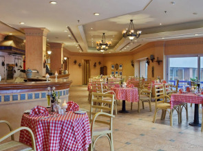 Hilton Alexandria Green Plaza