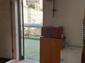 Self-quarantine ROOM