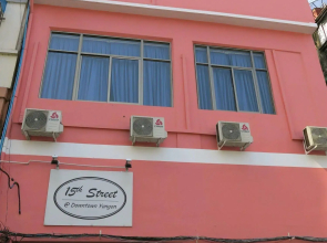 15th Street at Downtown Yangon