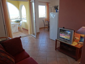 Stunning sea View Apartment With Swimming Pool and Jacuzzi a6