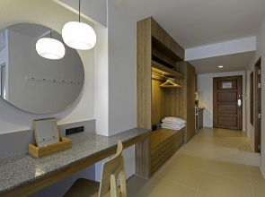 Sunwing Kamala Beach