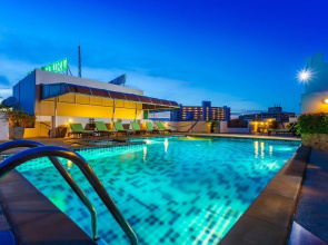 Tara Court Hotel
