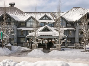 Glacier Lodge - Luxury Condo