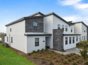 Splendid home with private pool and game room near Disney
