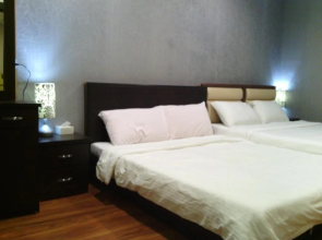 Lev 77 Hostel