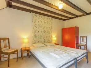 Cozy Farmhouse In Braamt With Lake Nearby