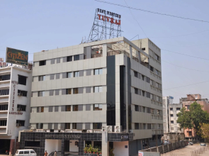 Click Hotel Yuvraj