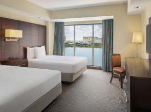 Ramada Plaza by Wyndham Orlando Resort & Suites Intl Drive
