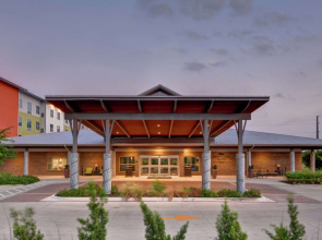 Homewood Suites By Hilton Techridge Parmer At I 35