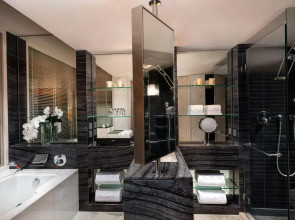 Mandarin Oriental, Hong Kong