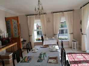 Tess's Guest House R95K6N1 This Property is unsuitable for children under 12 years old