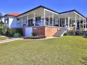 Summer Salt At South West Rocks