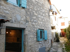 bezauberndes Steinhaus mit Garten in der Altstadt von Rovinj