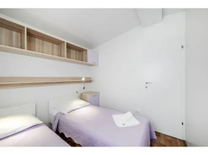 Holiday Olive Garden Resort