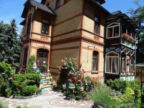 Villa Imperia, Museums-Hotel