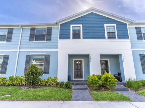 2409 Windsor at Westside