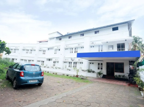 Oyo 40141 Ascot Hotel