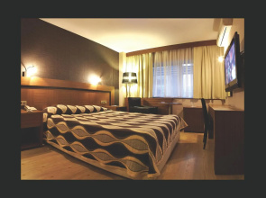 Susuzlu Hotel