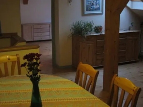 Edera Apartment