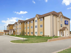 Microtel Inn & Suites by Wyndham Cotulla