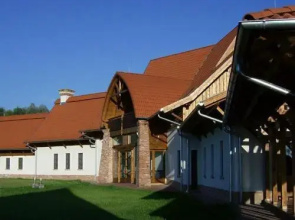 Birdsong Hotel